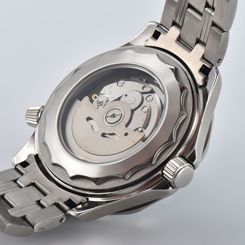 42mm luminous display men's wa - Stainless Bracelet Diver review and price