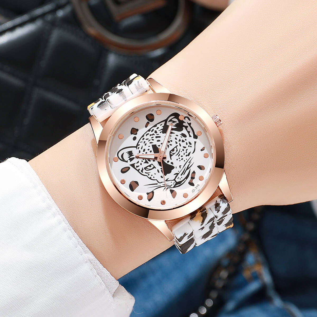 2PCS/Set Fashion Women Watches - Silicone Band Women review and price